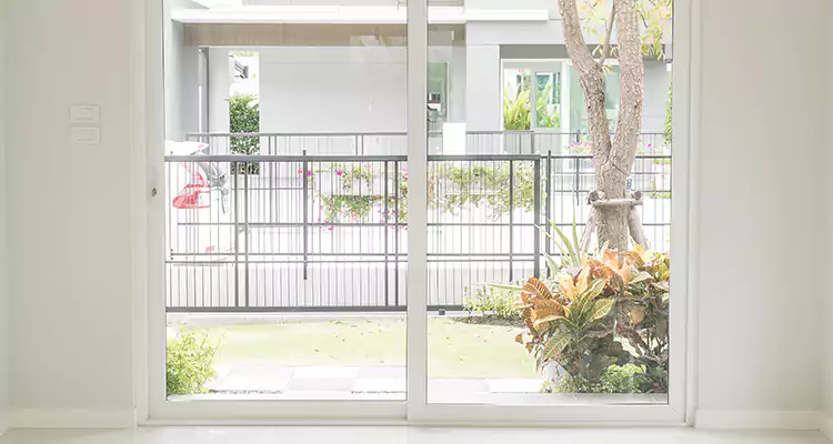 Balcony Screen Door Repair in Vero Beach, FL