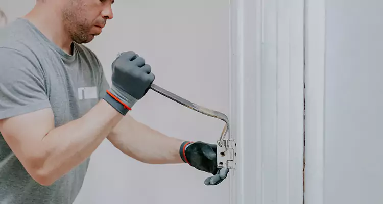 Cracked Door Jamb Repair in Vero Beach, FL