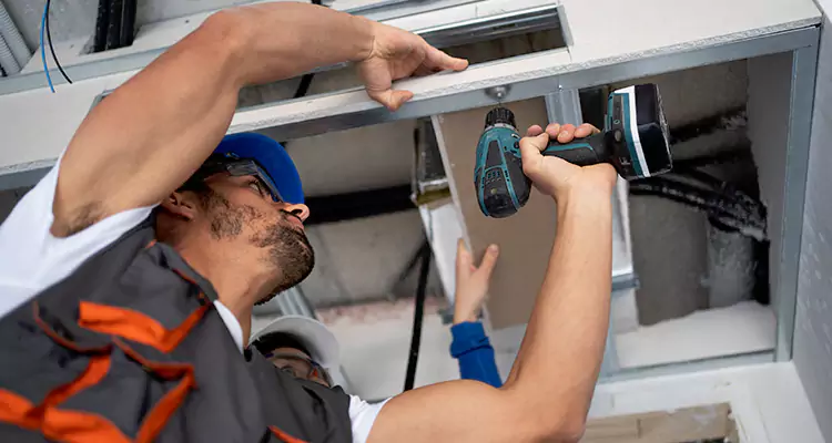 Emergency Overhead Door Repair in Vero Beach, FL