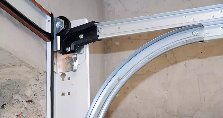 Maintain Liftmaster Garage Door Off Track in Vero Beach, FL