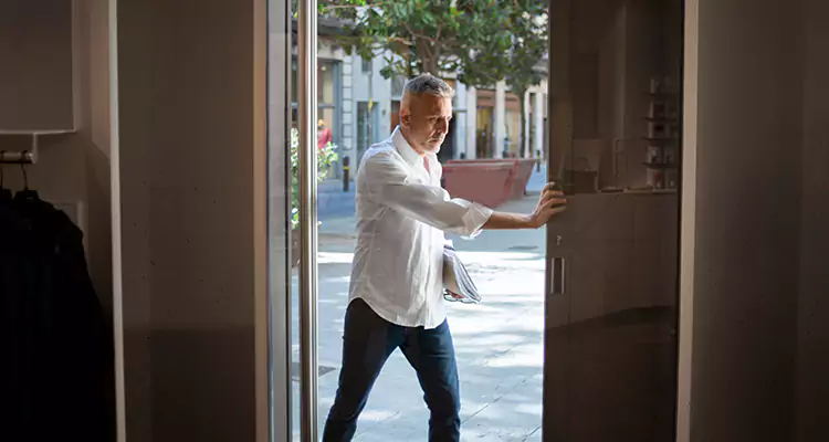 Reliable Pella Patio Door Repair Services for Opening Issues in Vero Beach, FL