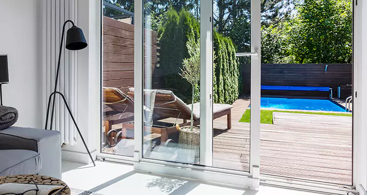 Fixing A Sliding Screen Door Roller in Vero Beach, FL